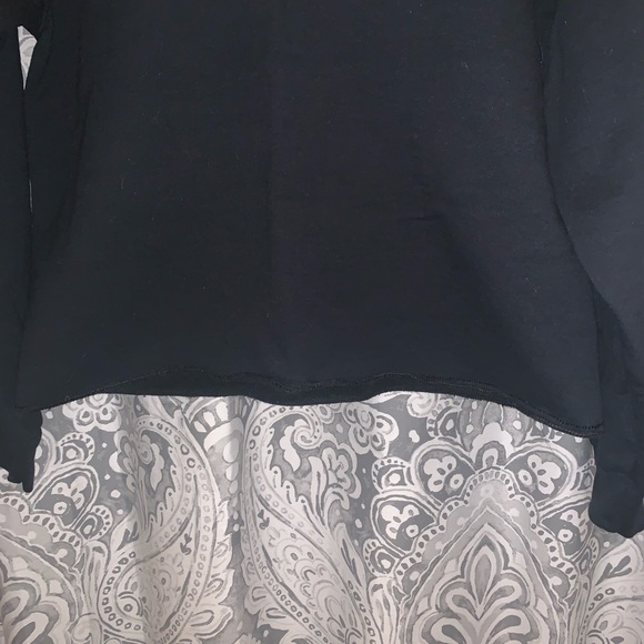 Texas State University Cropped Sweatshirt - Picture 3 of 3